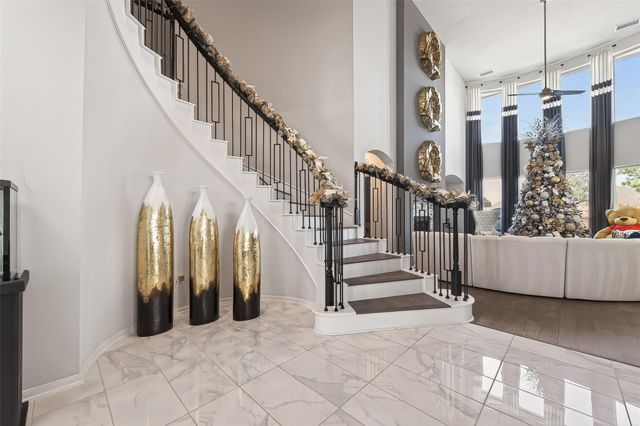 19826 Southern Stream Drive, Cypress, TX 77433