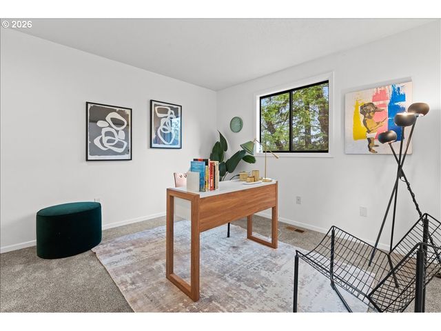 7720 Sw RUBY Ter, Portland, OR 97219