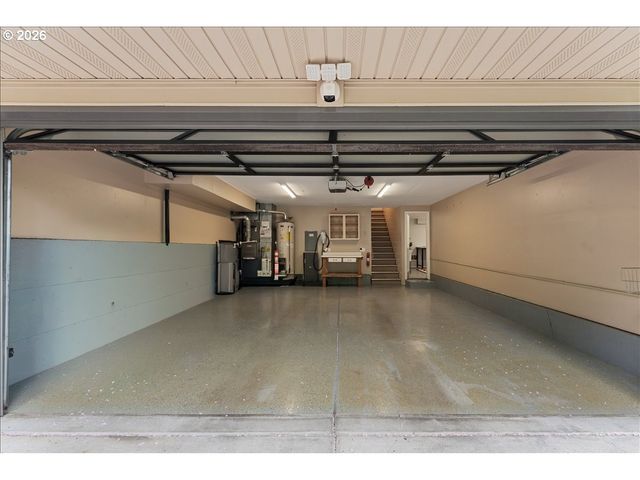 7720 Sw RUBY Ter, Portland, OR 97219