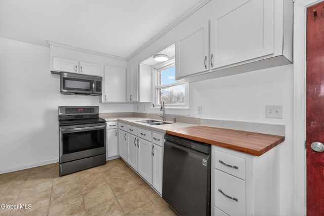 1158 Lexington Avenue, Schenectady, NY 12309