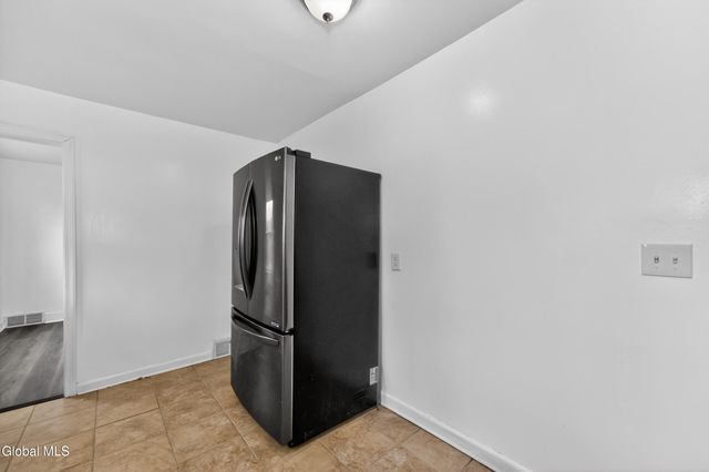 1158 Lexington Avenue, Schenectady, NY 12309