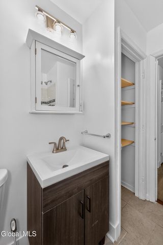 1158 Lexington Avenue, Schenectady, NY 12309