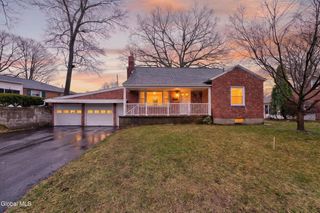 1158 Lexington Avenue, Schenectady, NY 12309