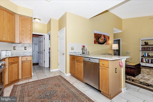 105 CROSSING POINTE CT, Frederick, MD 21702