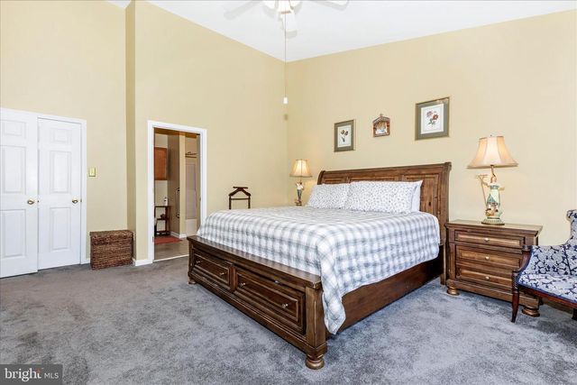 105 CROSSING POINTE CT, Frederick, MD 21702