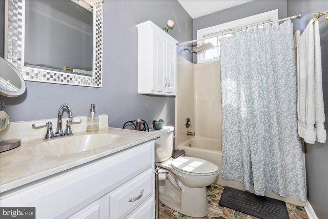 105 CROSSING POINTE CT, Frederick, MD 21702