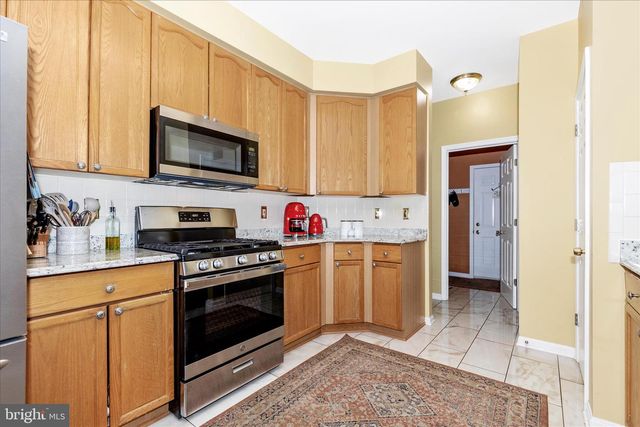 105 CROSSING POINTE CT, Frederick, MD 21702