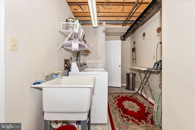105 CROSSING POINTE CT, Frederick, MD 21702