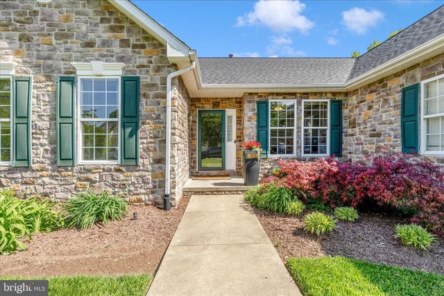 105 CROSSING POINTE CT, Frederick, MD 21702