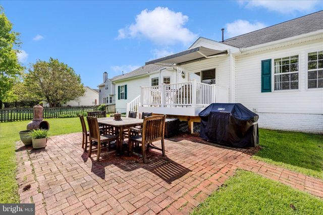 105 CROSSING POINTE CT, Frederick, MD 21702