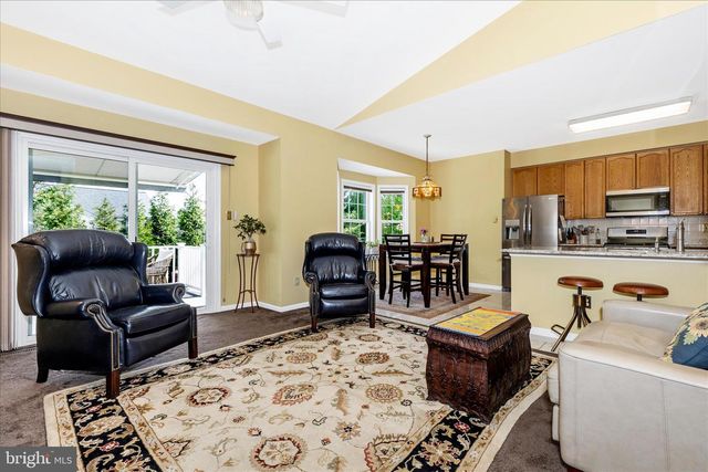 105 CROSSING POINTE CT, Frederick, MD 21702