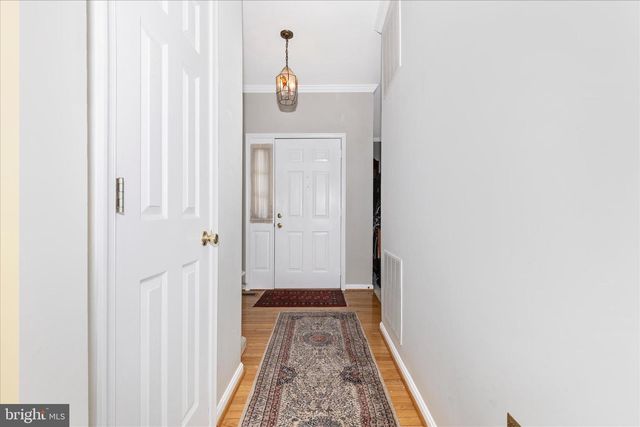 105 CROSSING POINTE CT, Frederick, MD 21702