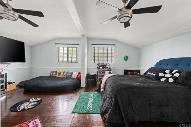 4064 Acacia Street, Riverside, CA 92503