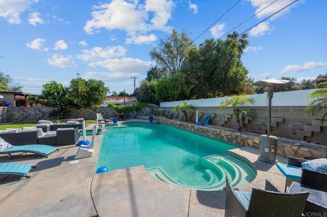 4064 Acacia Street, Riverside, CA 92503