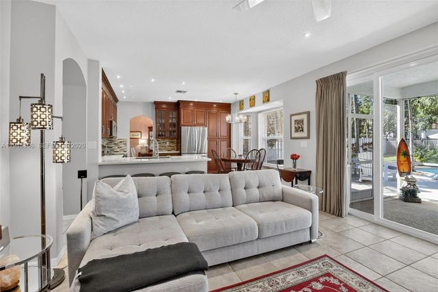 1866 NW 127th Ave, Pembroke Pines, FL 33028