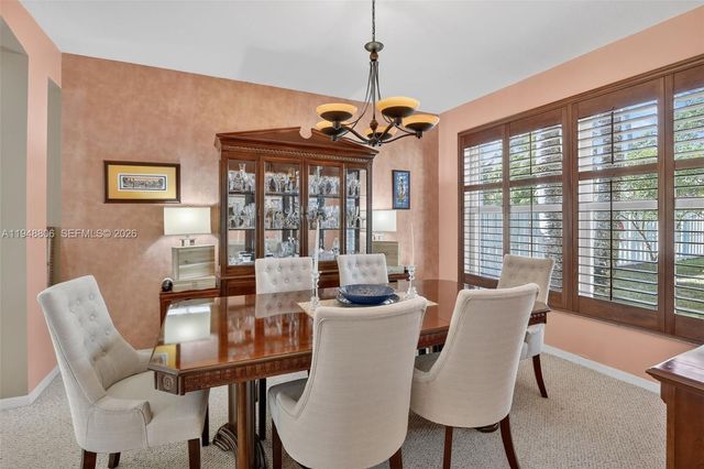 1866 NW 127th Ave, Pembroke Pines, FL 33028