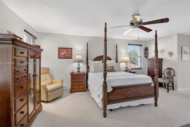 1866 NW 127th Ave, Pembroke Pines, FL 33028