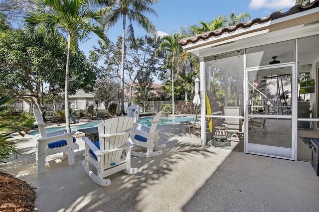 1866 NW 127th Ave, Pembroke Pines, FL 33028