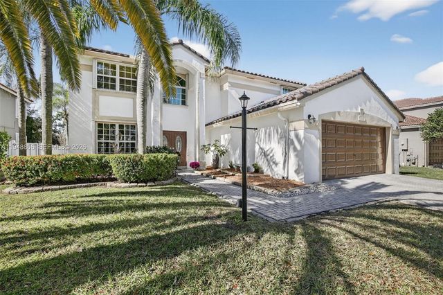 1866 NW 127th Ave, Pembroke Pines, FL 33028