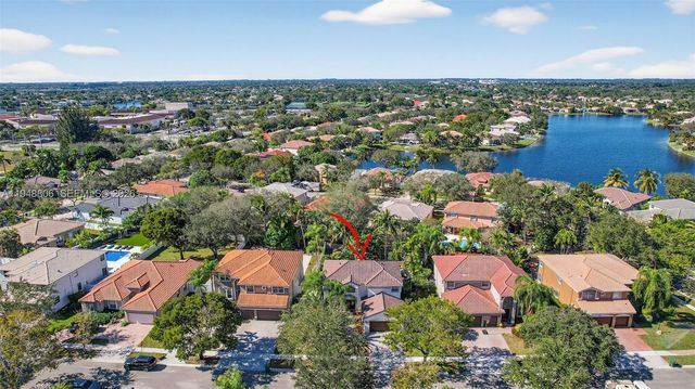 1866 NW 127th Ave, Pembroke Pines, FL 33028