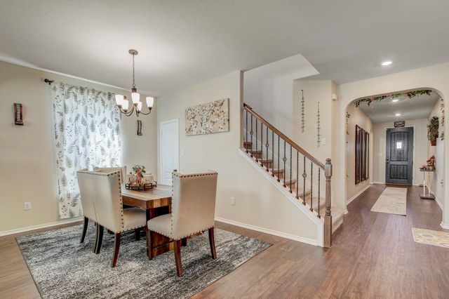 285 Kat Garnet DR, Kyle, TX 78640