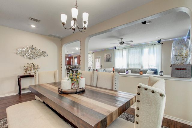 285 Kat Garnet DR, Kyle, TX 78640
