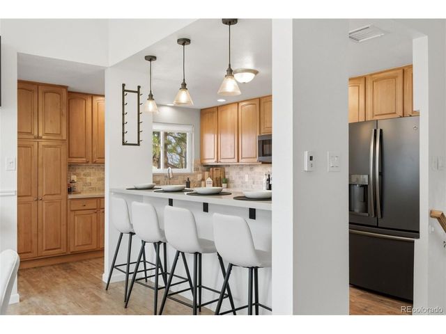 1564 E Easter Cir, Centennial, CO 80122