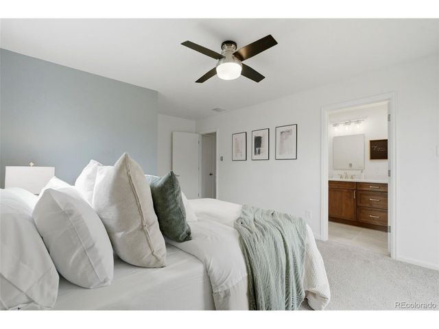 1564 E Easter Cir, Centennial, CO 80122