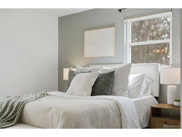 1564 E Easter Cir, Centennial, CO 80122