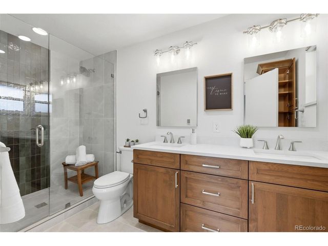 1564 E Easter Cir, Centennial, CO 80122