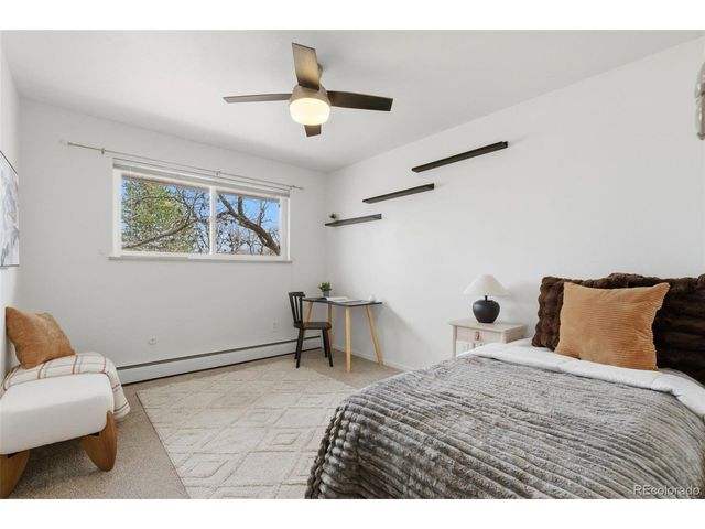 1564 E Easter Cir, Centennial, CO 80122