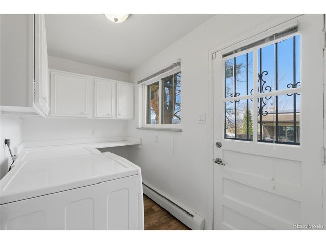 1564 E Easter Cir, Centennial, CO 80122