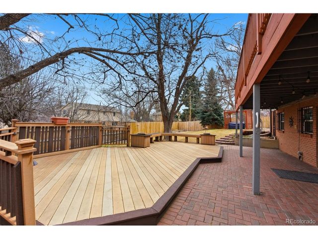 1564 E Easter Cir, Centennial, CO 80122