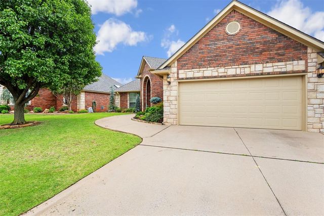 2620 NW 151st Street, Edmond, OK 73013