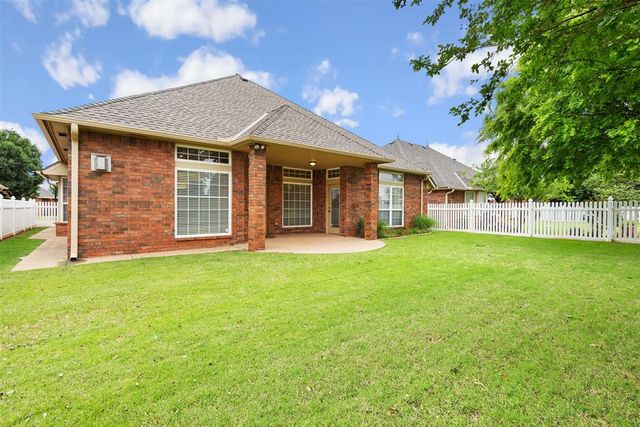 2620 NW 151st Street, Edmond, OK 73013