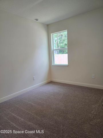 1427 Higbee Street SE, Palm Bay, FL 32909