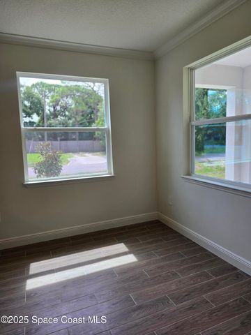 1427 Higbee Street SE, Palm Bay, FL 32909