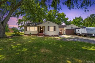 8403 Miller Road, Swartz Creek, MI 48473