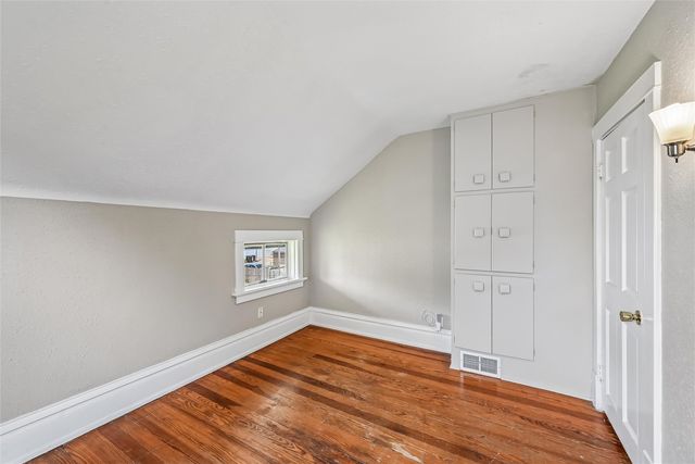 1532 C Avenue NE, Cedar Rapids, IA 52402
