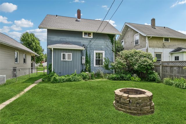 1532 C Avenue NE, Cedar Rapids, IA 52402