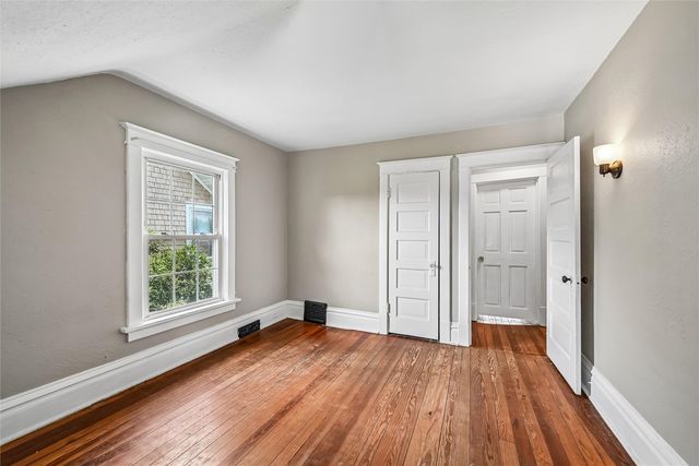 1532 C Avenue NE, Cedar Rapids, IA 52402