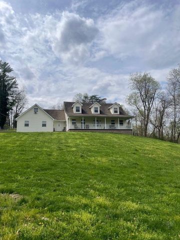 135 Deer Run Road, Huntington, WV 25701