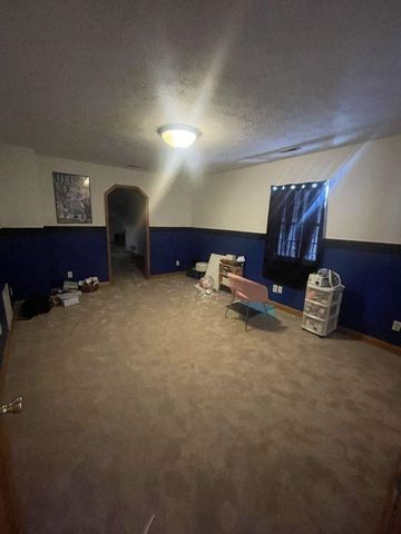 135 Deer Run Road, Huntington, WV 25701