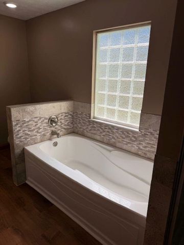 135 Deer Run Road, Huntington, WV 25701