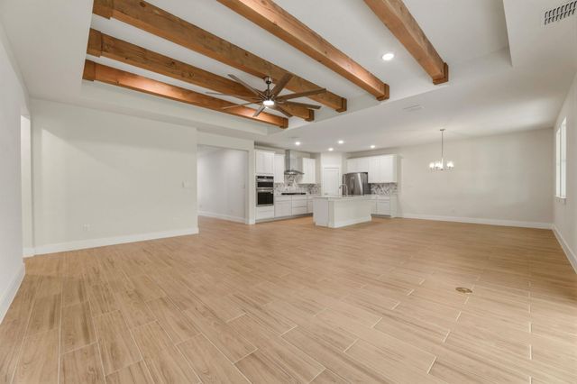 1412 Kent ST, Taylor, TX 76574