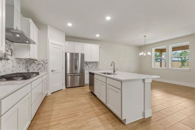 1412 Kent ST, Taylor, TX 76574