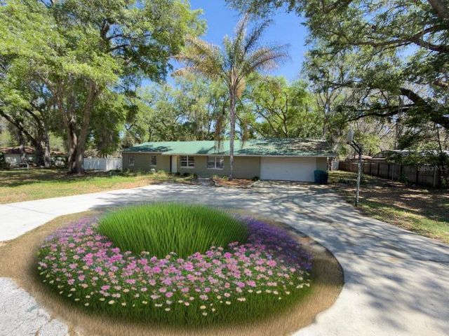 207 MANDARIN LN, Fruitland Park, FL 34731