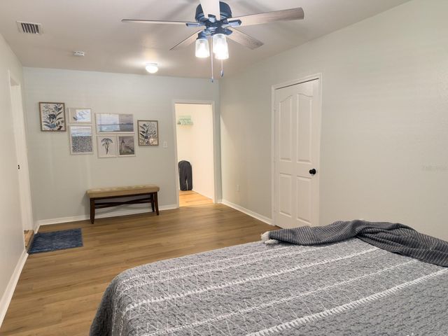 207 MANDARIN LN, Fruitland Park, FL 34731