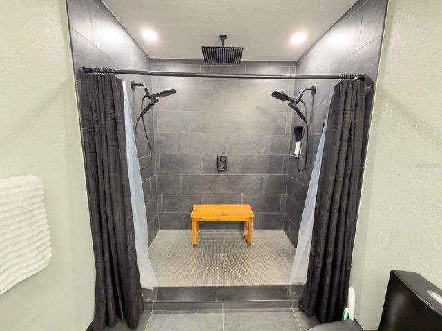 207 MANDARIN LN, Fruitland Park, FL 34731