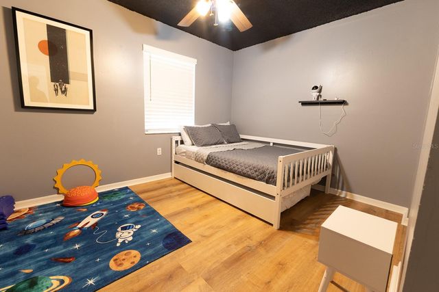 207 MANDARIN LN, Fruitland Park, FL 34731